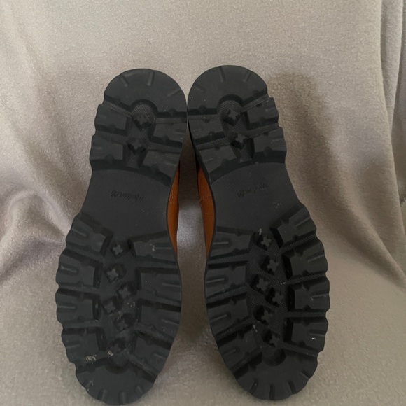 Madewell Size 8 Brown leather Chelsea style boot - Picture 3 of 3